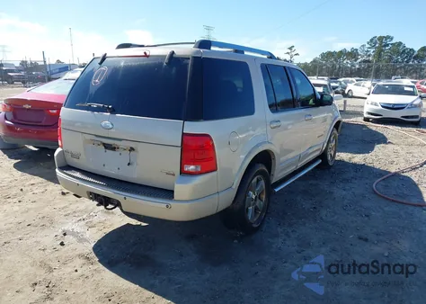 2005 Ford Explorer Limited из США, поврежденный, VIN 1FMDU65K25ZA12524